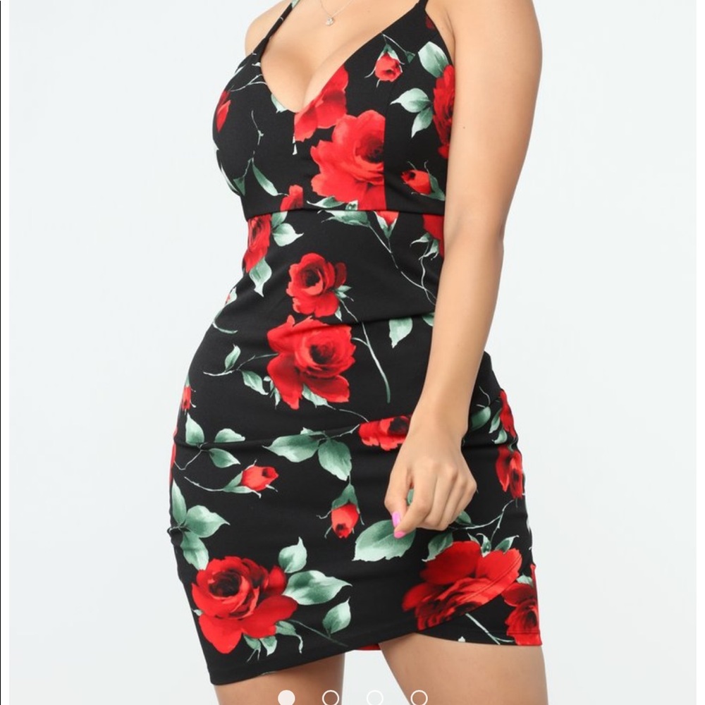 Fasion Nova Dress